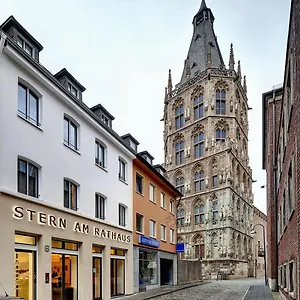 Stern Am Rathaus Colonia